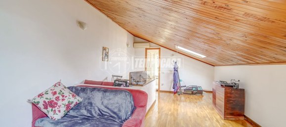 Квартира с 3 спальнями в Кассано Маньяго, Италия № 365568 7