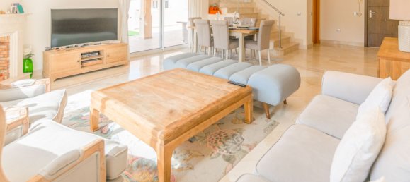 3 bedrooms Penthouse in Marbella, Spain No. 133952 19