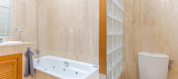 3 bedrooms Penthouse in Marbella, Spain No. 133952 18