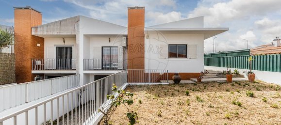 3 chambres Maison à Sesimbra, Portugal No. 152659 2