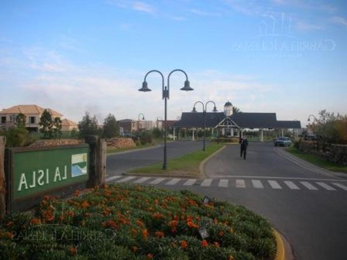  Land in Tigre, Argentina No. 43403