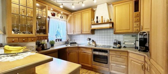 6 rooms House in Odenwaldkreis, Germany No. 329765 8