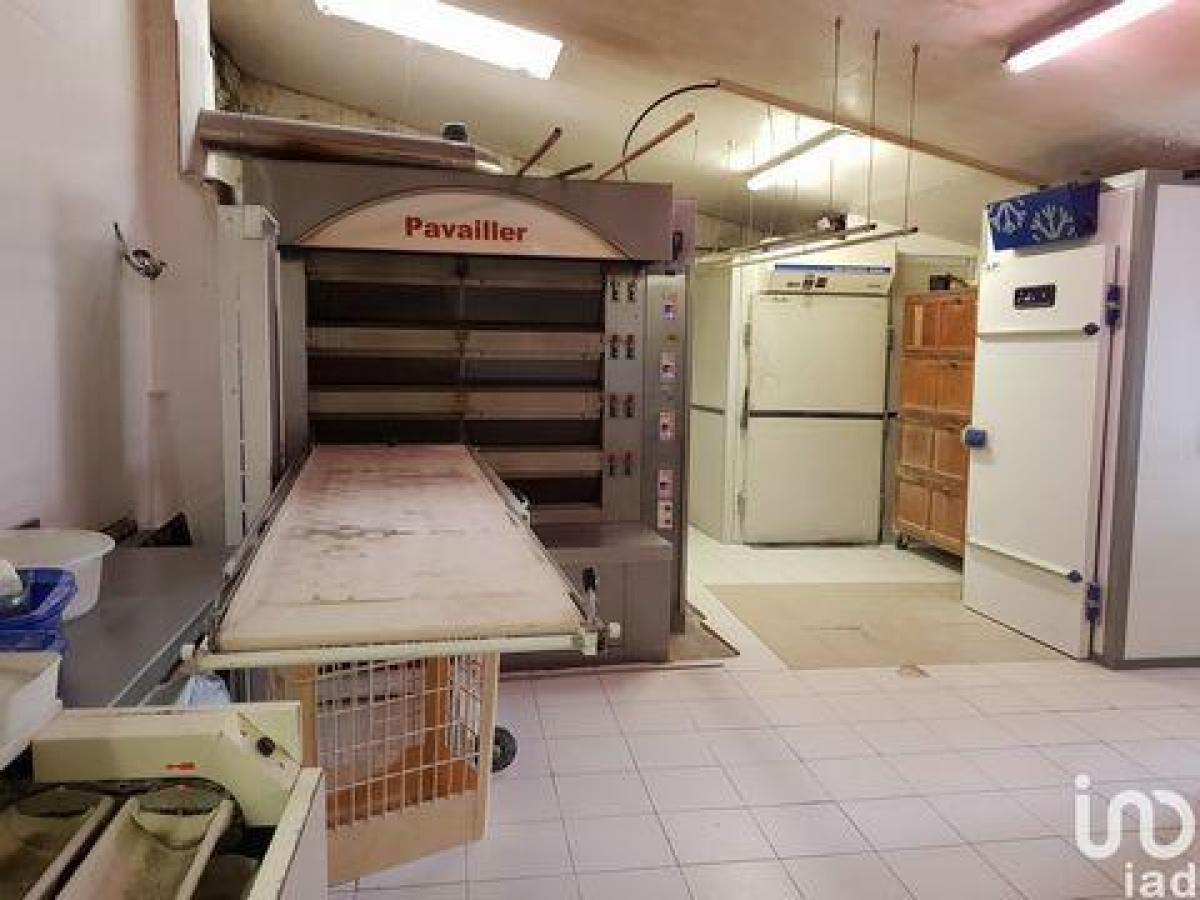 Fabrik in La Rochelle, France 250m², Nr. 21354