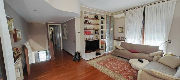 6 bedrooms Villa in Nerviano, Italy No. 279134 32