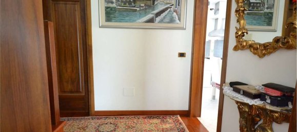 6 Schlafzimmer Villa in Mogliano Veneto, Italy, Nr. 342445 8