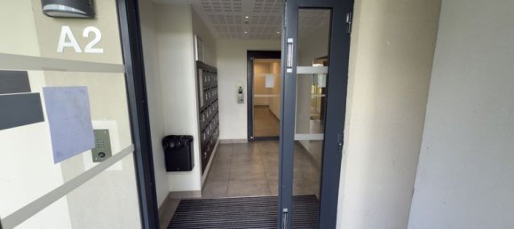 3 bedrooms Apartment in Bobigny, France No. 354762 18