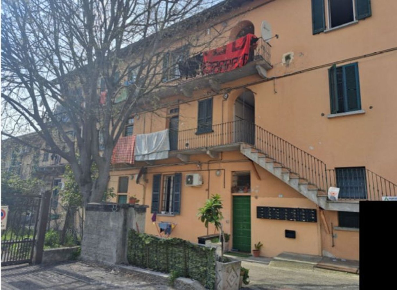 2 rooms Apartment in San Giuliano Milanese, Italy No. 8349