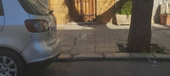 2 rooms Commercial property in Palermo, Italy No. 82003 5