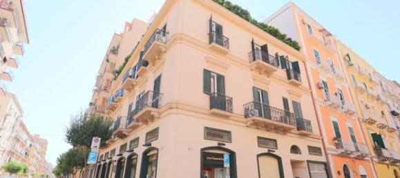 Квартира с 3 комнатами в Таранто, Италия № 123462 26