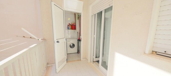 Квартира с 3 комнатами в Таранто, Италия № 123462 21