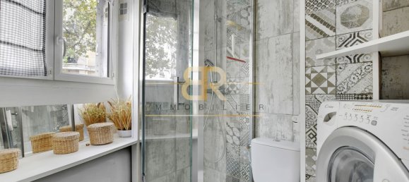 Studio in Paris, France No. 171098 10