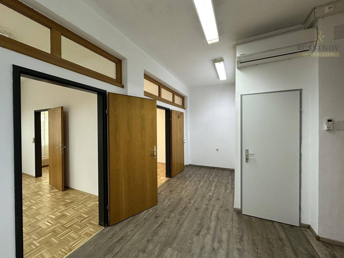 3-salle Appartement à Klagenfurt am Worthersee, Austria No. 200924