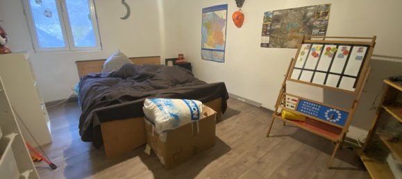 3 bedrooms House in Dammarie, France No. 84082 7