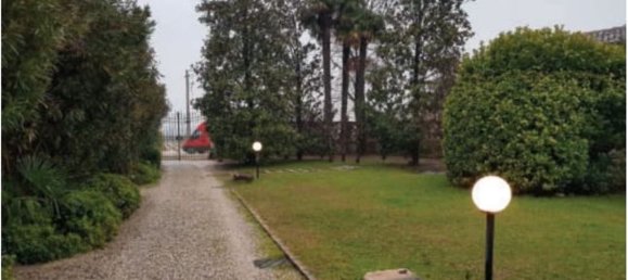 4 rooms Villa in San Pietro in Cariano, Italy No. 123655 3