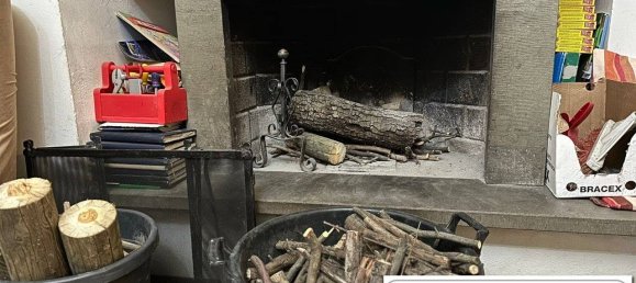 3 bedrooms Apartment in Pistoia, Italy No. 114639 8