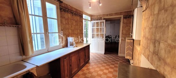 3 bedrooms Townhouse in Chateaudun, France No. 213999 4