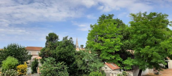 5 Schlafzimmer Haus in Verines, France, Nr. 301469 8