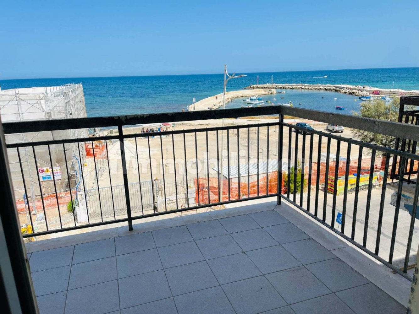 3 chambres Appartement à Mola di Bari, Italy No. 337150