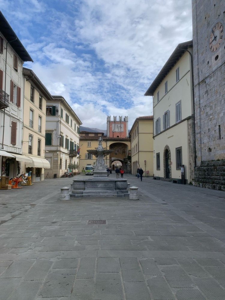 4 rooms Apartment in Camaiore, Italy No. 44311