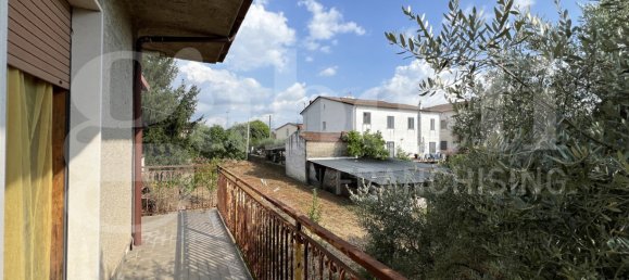 3 bedrooms Villa in Dugenta, Italy No. 309473 14