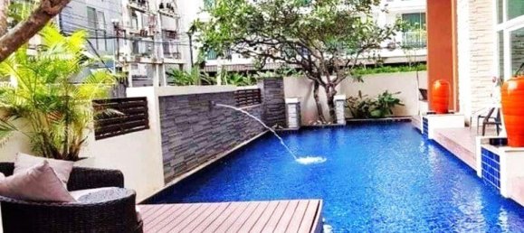 2 bedrooms Condo in Pattaya, Thailand No. 24985 3