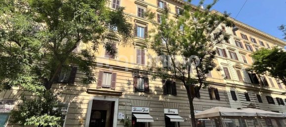 Квартира с 3 спальнями в Рим, Италия № 273972 8