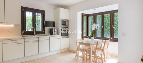 6 غرف نوم فيلا في Estepona, Spain رقم 141849 23