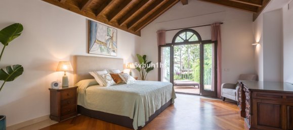 6 غرف نوم فيلا في Estepona, Spain رقم 141849 4