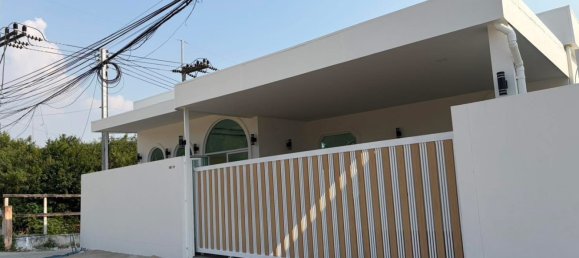 4 bedrooms Villa for sale in Pattaya, Chonburi, Eastern Thailand, Thailand № 74990 8