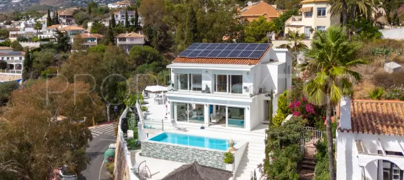 3 غرف نوم فيلا في Fuengirola, Spain رقم 187697 47