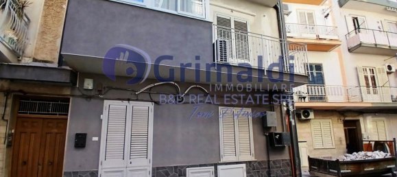 Apartamento de 2 habitaciónes en Villabate, Italy No. 136181 3