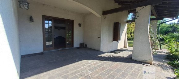 Villa de 7 habitaciónes en Robecchetto con Induno, Italy No. 274913 9