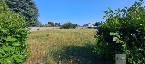 Villa de 7 habitaciónes en Robecchetto con Induno, Italy No. 274913 5