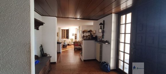 Villa de 7 habitaciónes en Robecchetto con Induno, Italy No. 274913 14