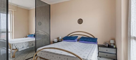 3 Schlafzimmer Wohnung in Bresso, Italy, Nr. 358030 17