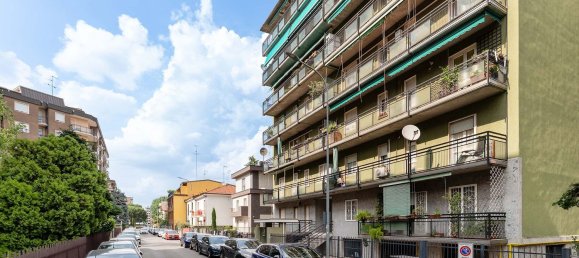 3 Schlafzimmer Wohnung in Bresso, Italy, Nr. 358030 24