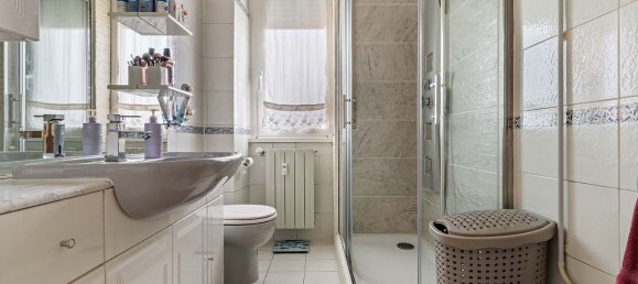 3 Schlafzimmer Wohnung in Bresso, Italy, Nr. 358030 20