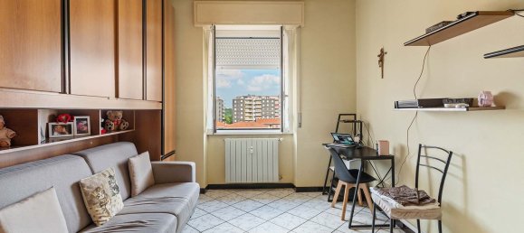 3 Schlafzimmer Wohnung in Bresso, Italy, Nr. 358030 12