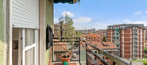 3 Schlafzimmer Wohnung in Bresso, Italy, Nr. 358030 5