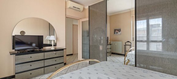 3 Schlafzimmer Wohnung in Bresso, Italy, Nr. 358030 19