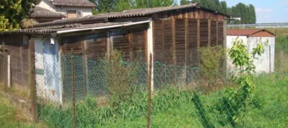 2 bedrooms House in Giacciano con Baruchella, Italy No. 341391 5