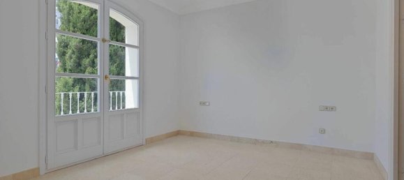 Adosado de 3 dormitorios en La Quinta, Spain No. 29902 8