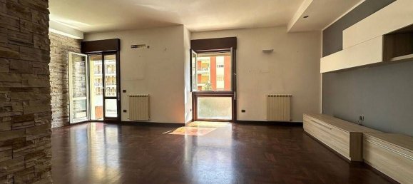 Apartamento de 4 habitaciónes en Palermo, Italy No. 263451 2