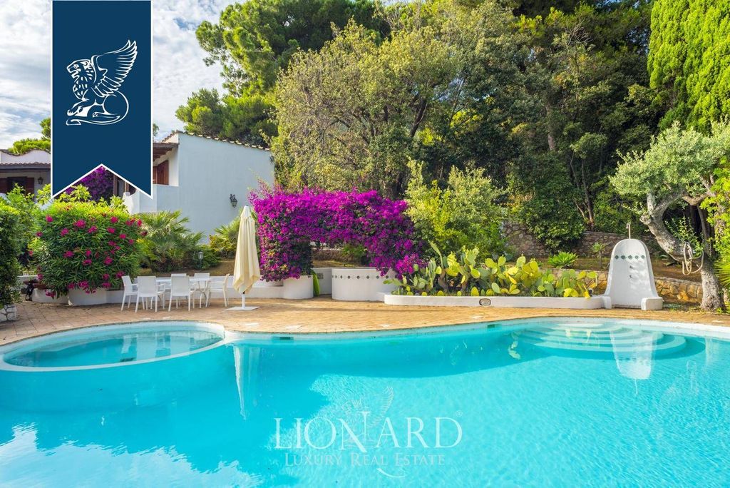 10 غرف نوم فيلا في San Felice Circeo, Italy رقم 334926