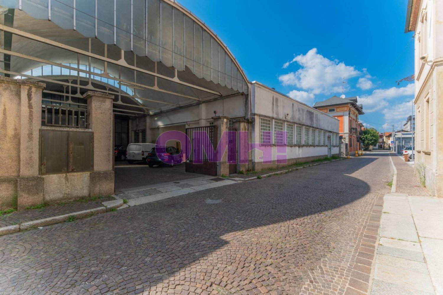 3 rooms Warehouse in Fagnano Olona, Italy No. 321525