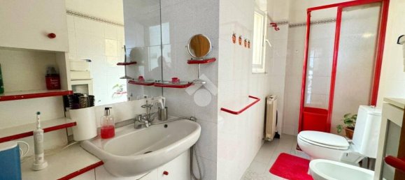 2 bedrooms Apartment in La Spezia, Italy No. 146818 4