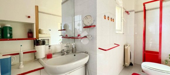 2 bedrooms Apartment in La Spezia, Italy No. 146818 5