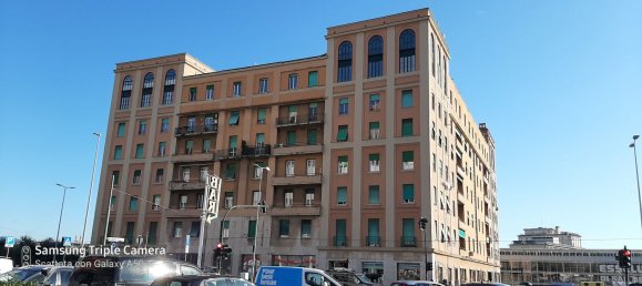 Apartamento de 7 habitaciónes en Genoa, Italy No. 168548 2