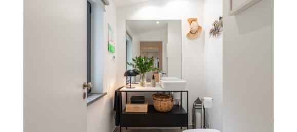 3 bedrooms Villa in Cascais, Portugal No. 104974 16