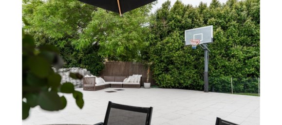 3 bedrooms Villa in Cascais, Portugal No. 104974 13